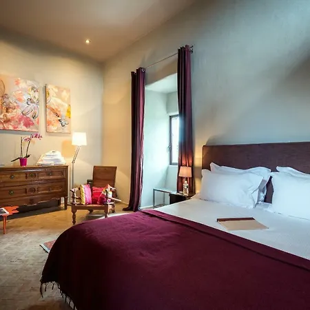 Chateau De Balazuc Guest house